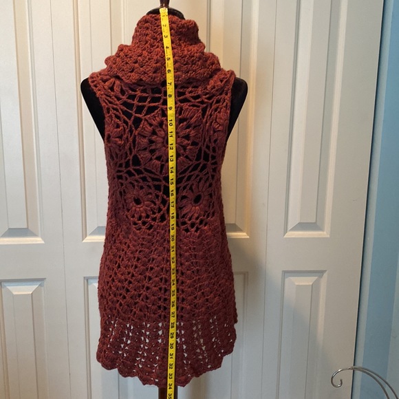 Crochet vest, 100% Alpacha, 100% hand made NWOT- in Dusty Rose color palette - Picture 8 of 14
